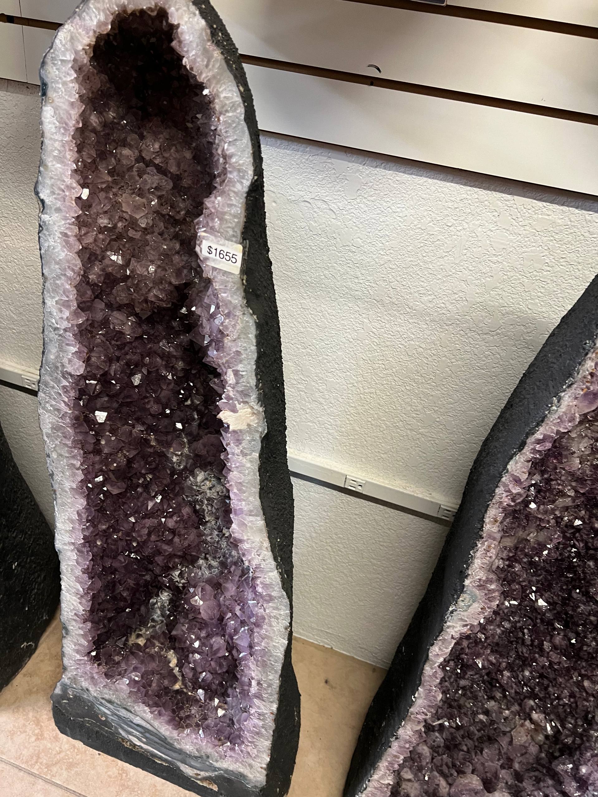 Tall amethyst geode – view 5