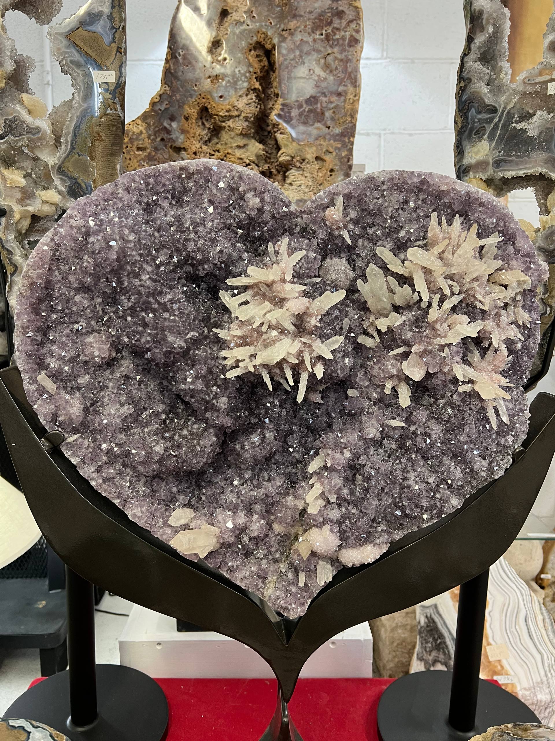 Amethyst hearts with calcite on stand – view 8
