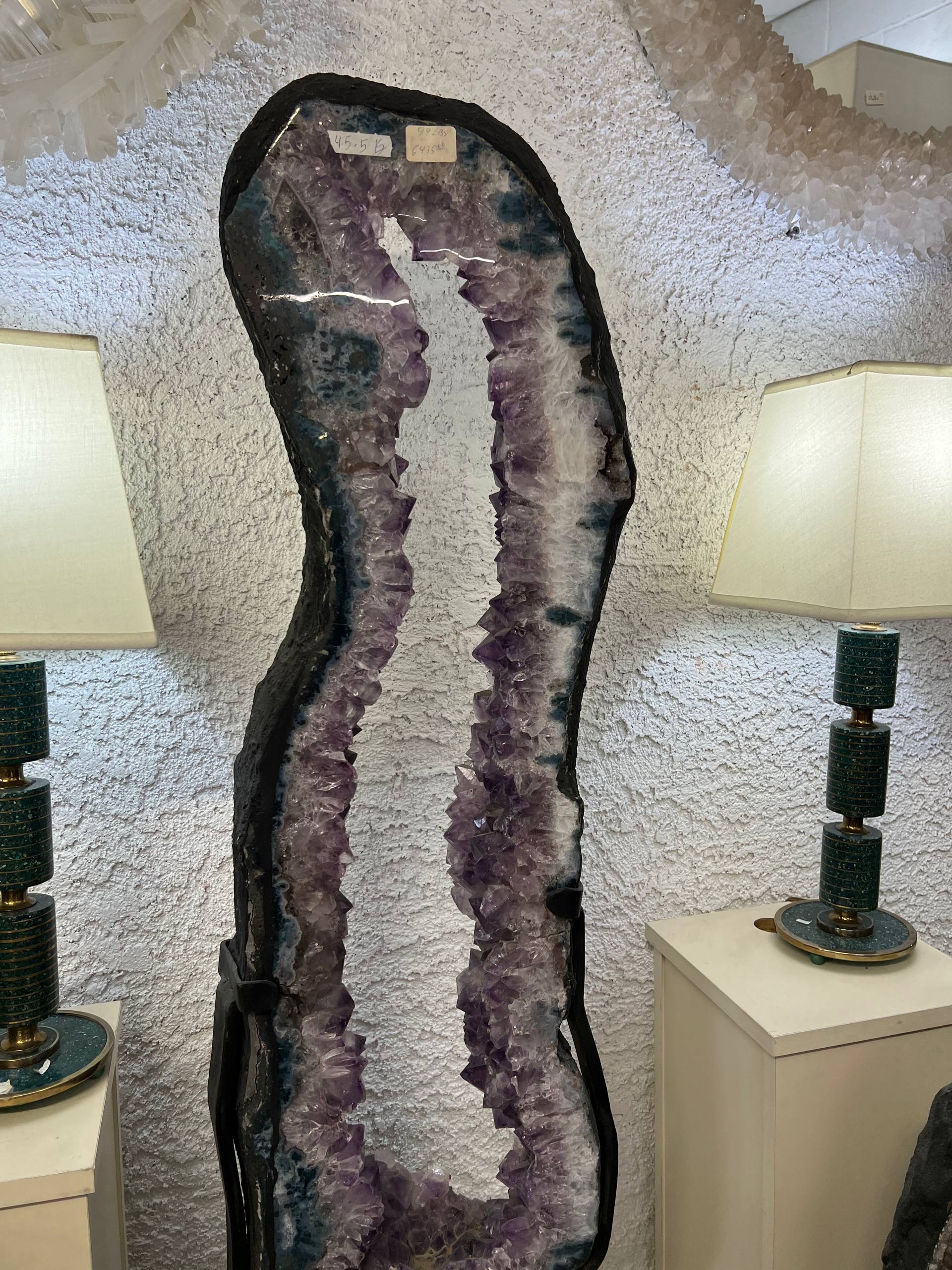 Amethyst Geode large slab tall on stands – view 3