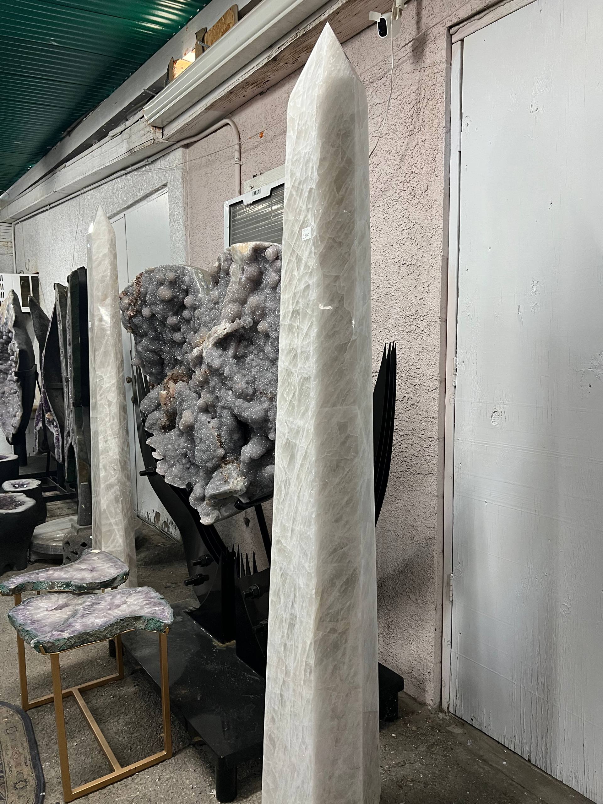 Smoky Quartz towers tall and huge – view 1