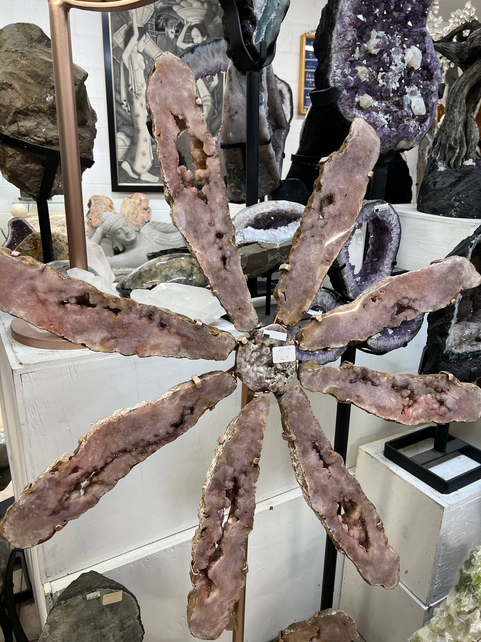 Pink amethyst on stand – view 16
