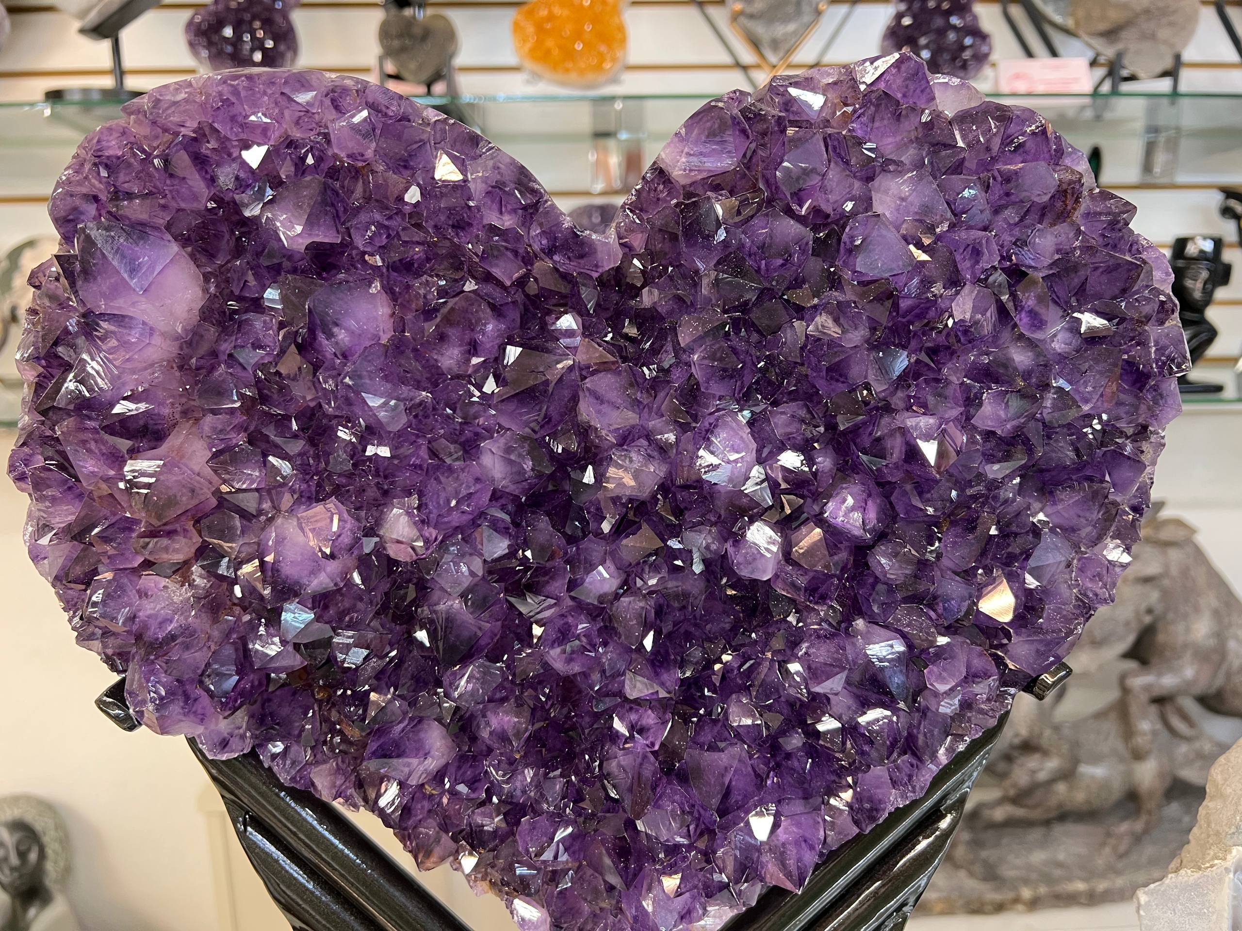 Amethyst hearts on stands – view 5
