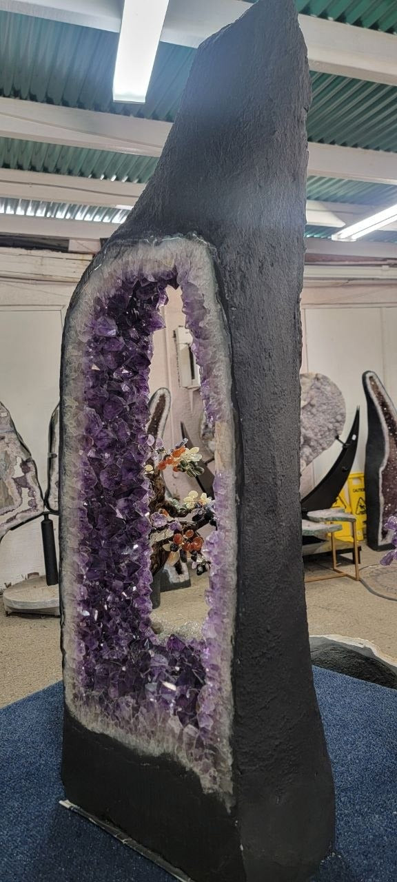 Amethyst cathedral geode tall arch – view 4