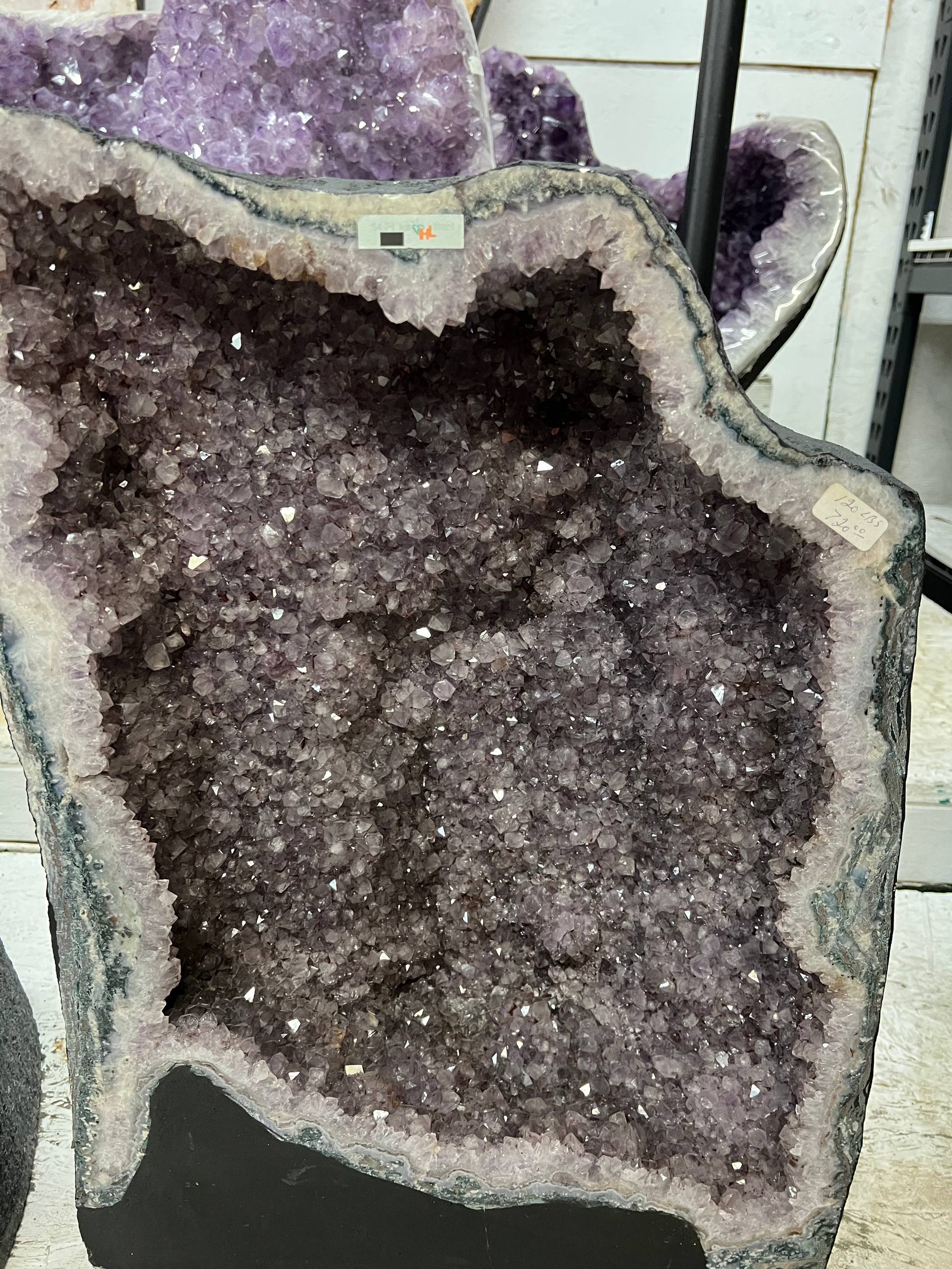 Amethyst geode – view 3