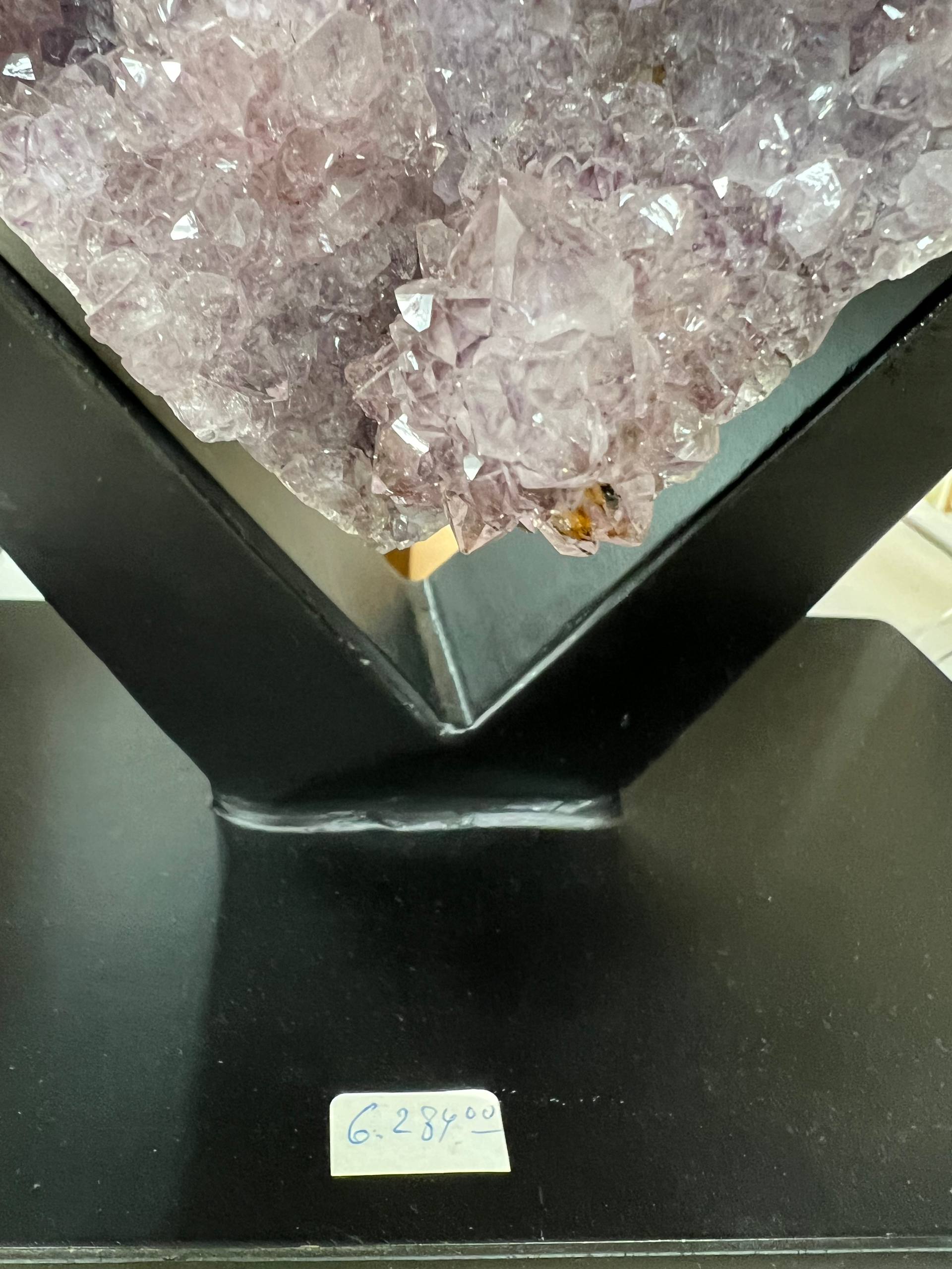 Amethyst hearts on stands – view 7