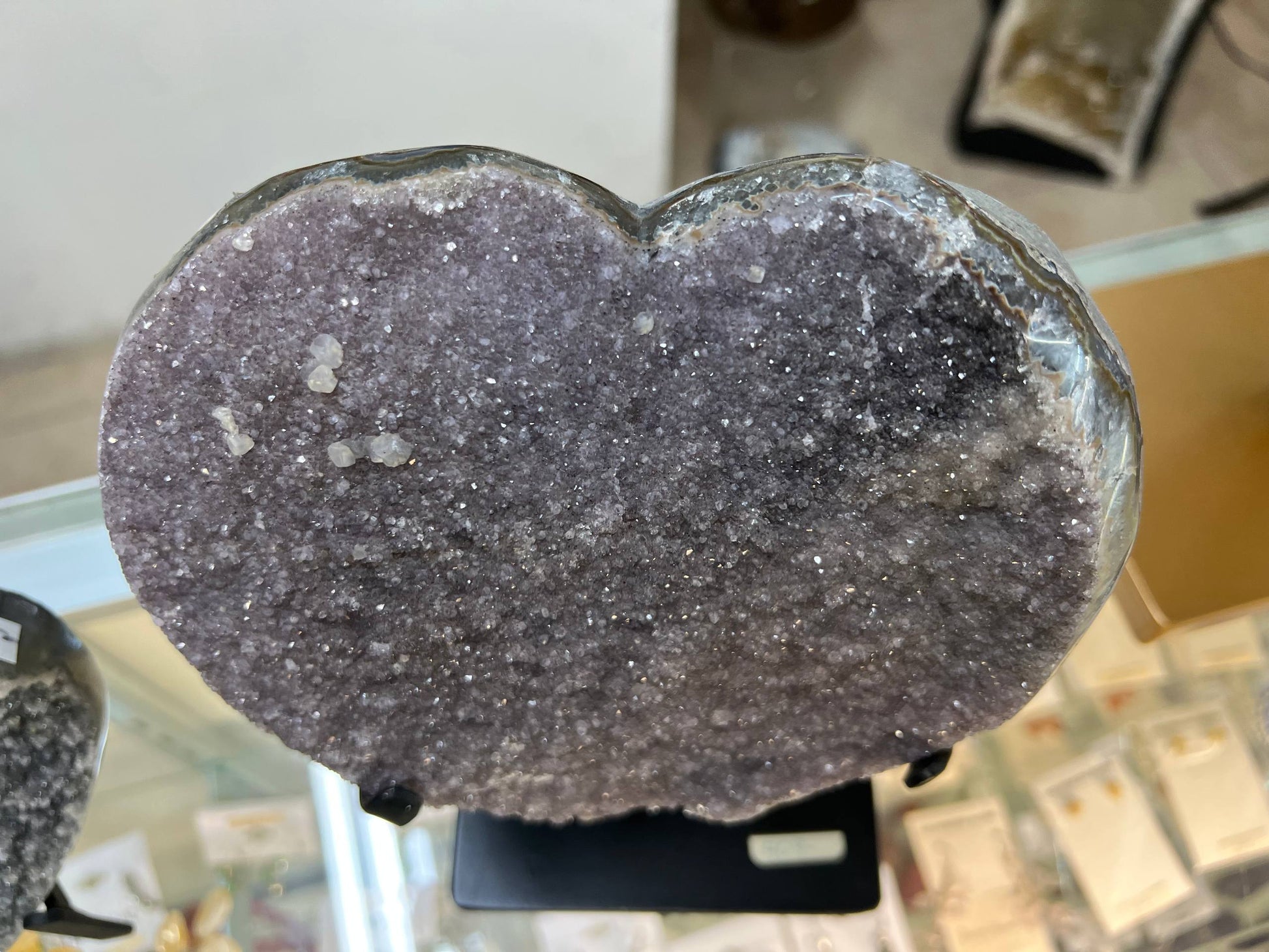 Amethyst hearts on stands – view 6