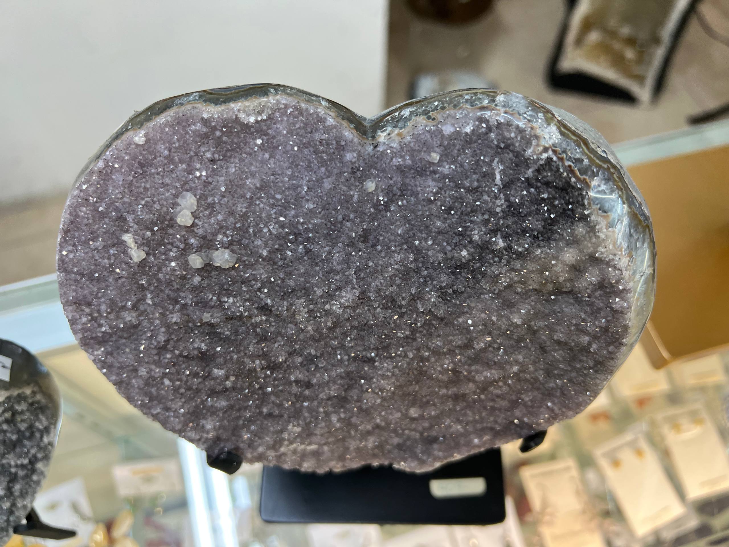 Amethyst hearts on stands – view 6
