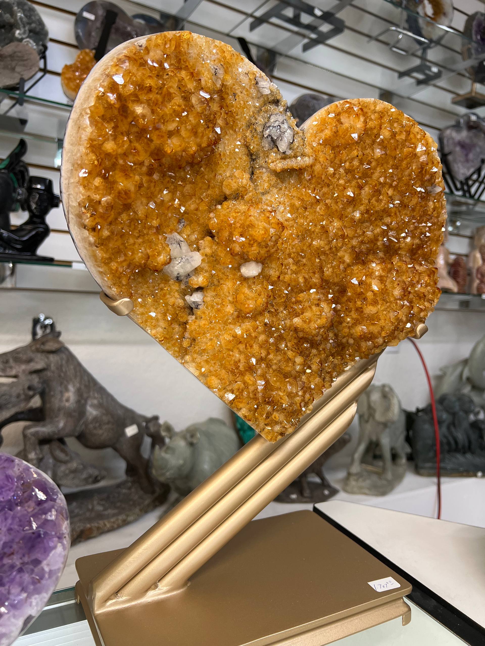 Citrine hearts on stand – view 5