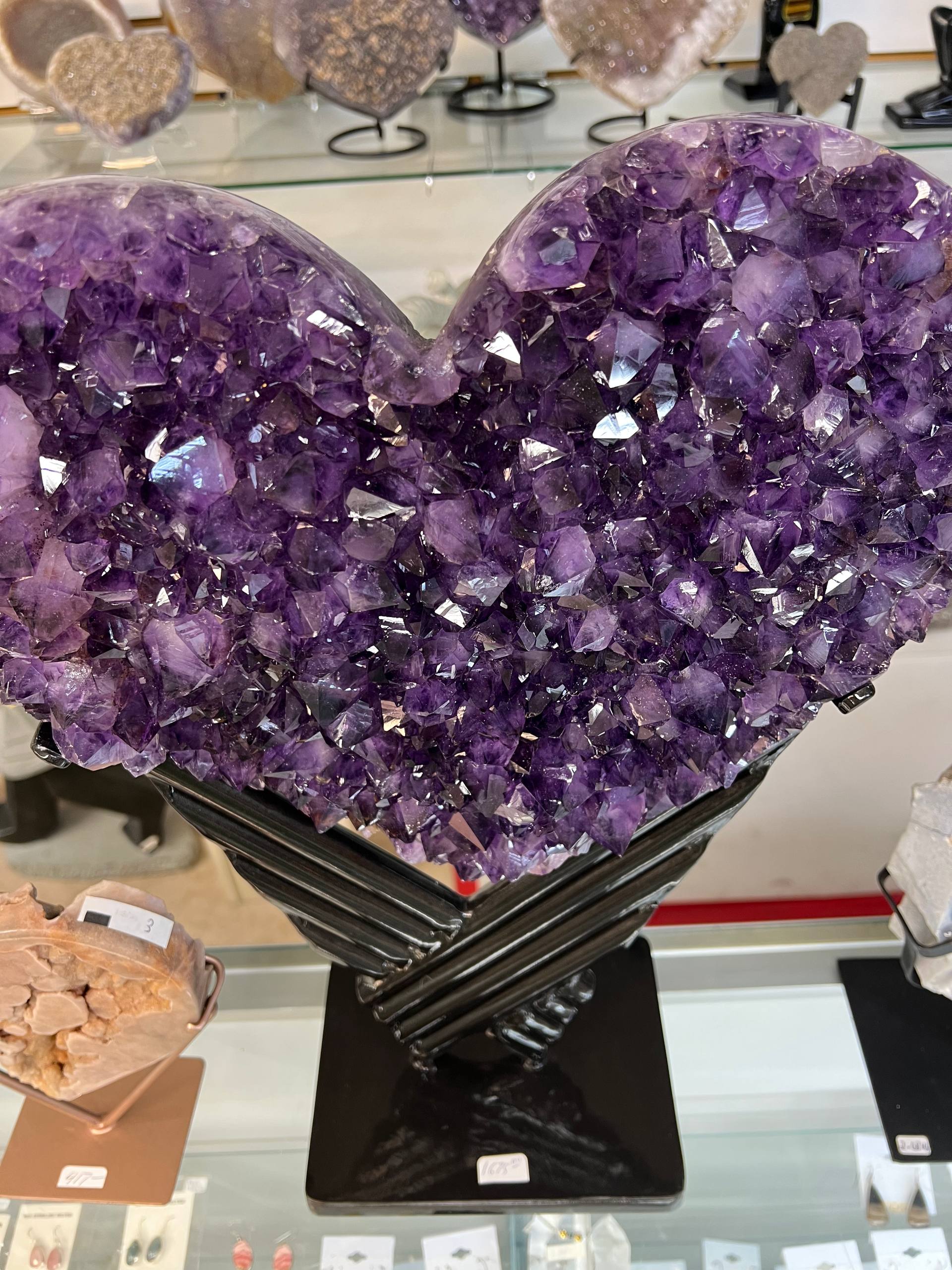 Amethyst hearts on stands – view 7