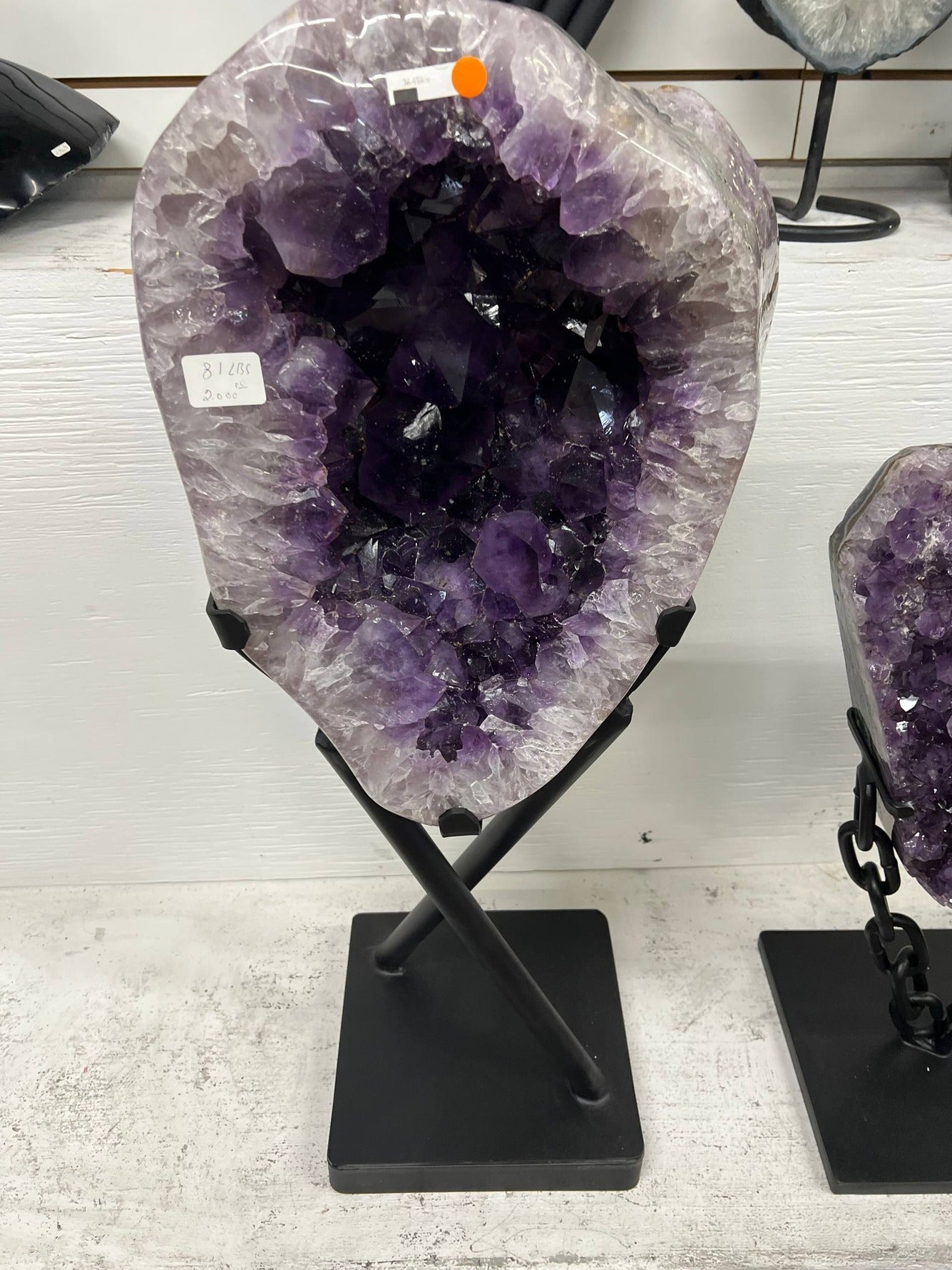 Amethyst geode on stand – view 2