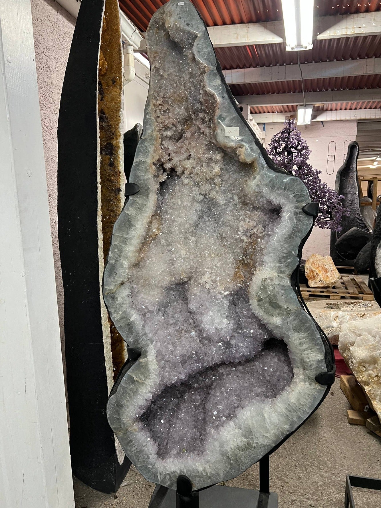 Large Amethyst cluster on stand – view 4