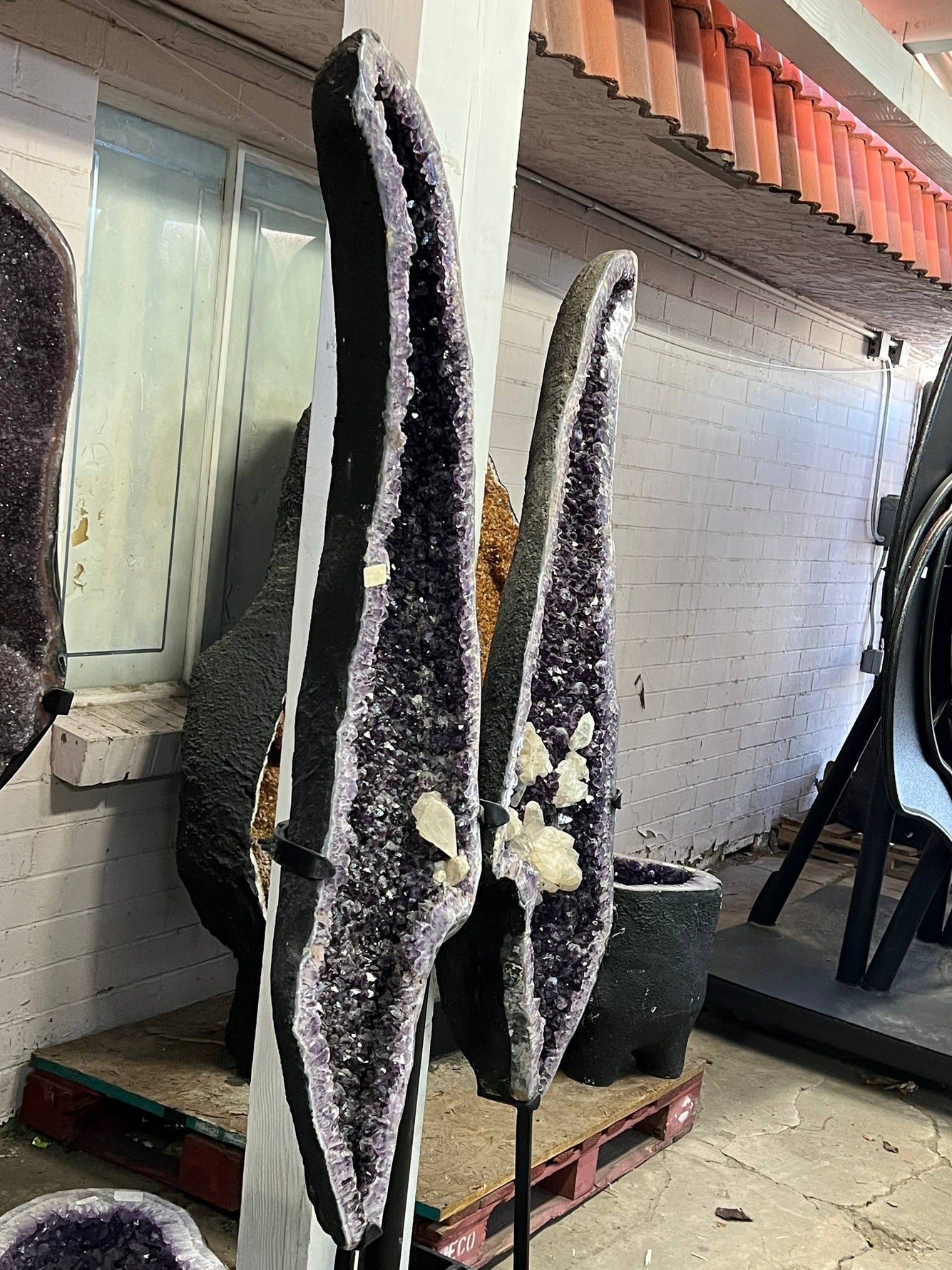 Amethyst Cathedral Geode – view 1