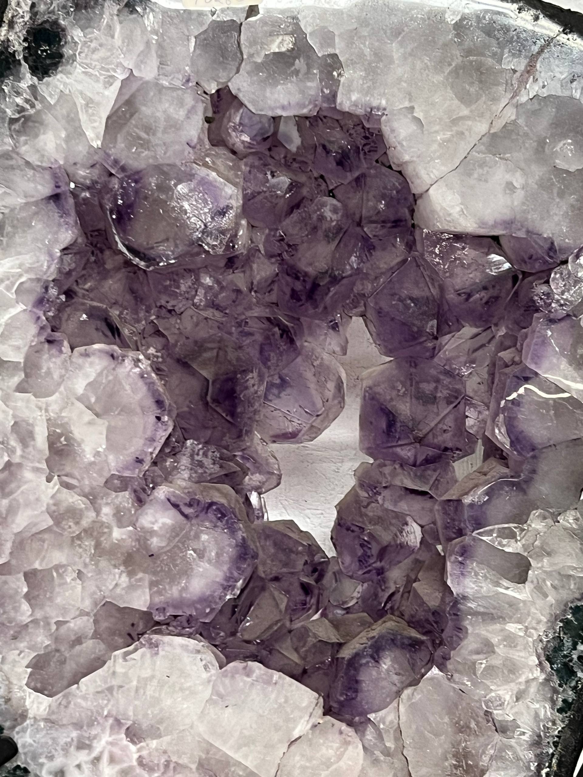 Amethyst geode slabs on stand – view 14