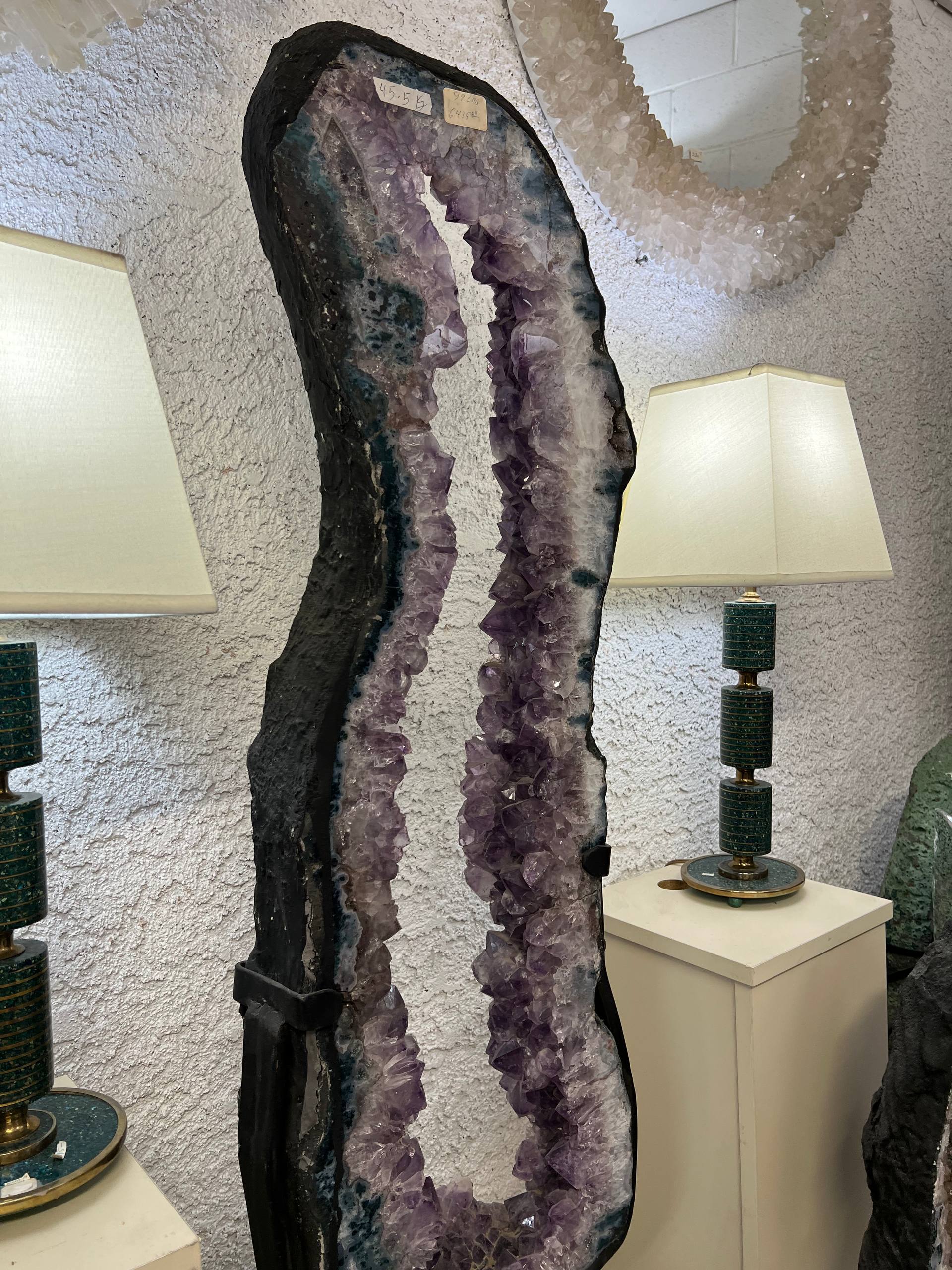 Amethyst Geode large slab tall on stands – view 1