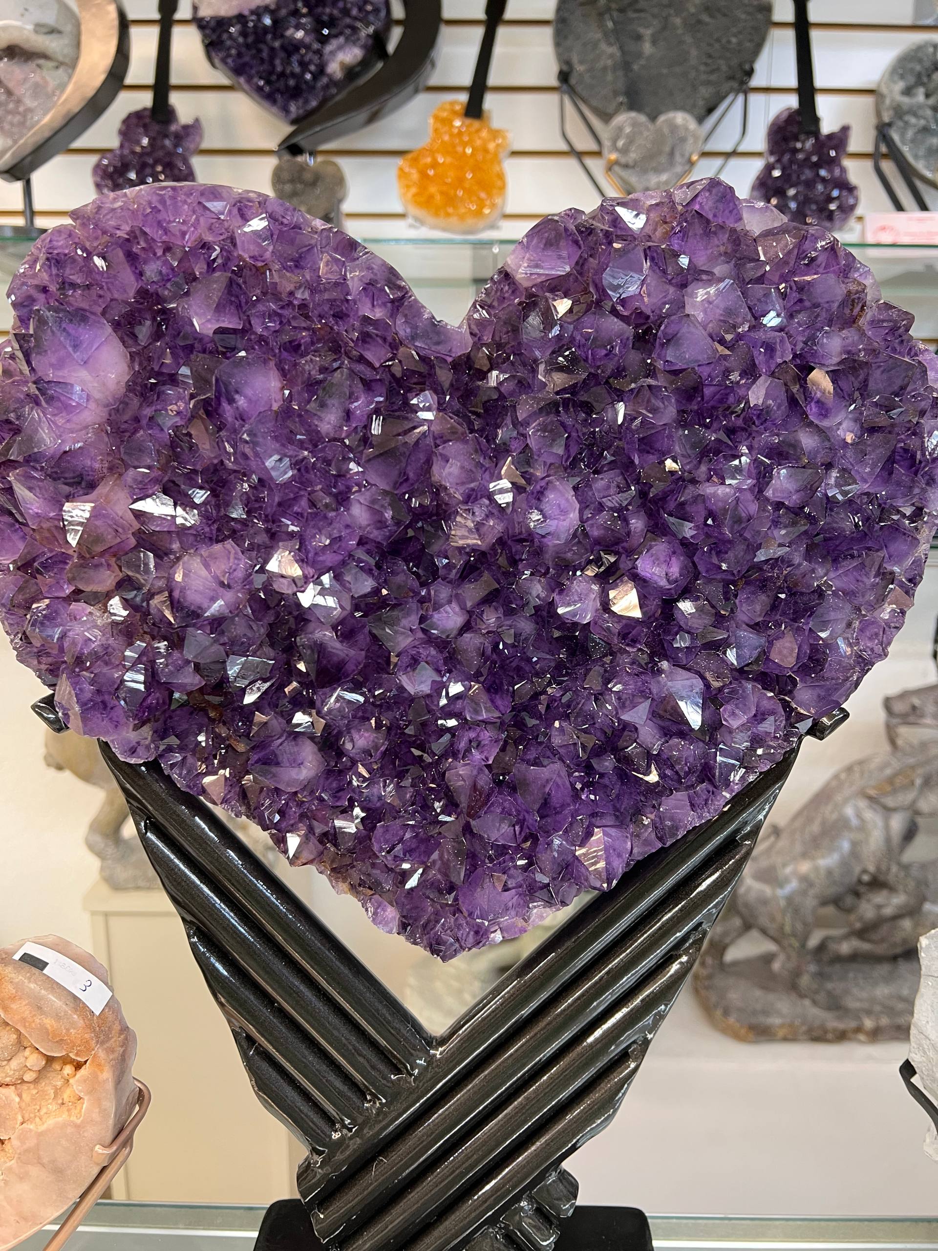 Amethyst hearts on stands – view 11