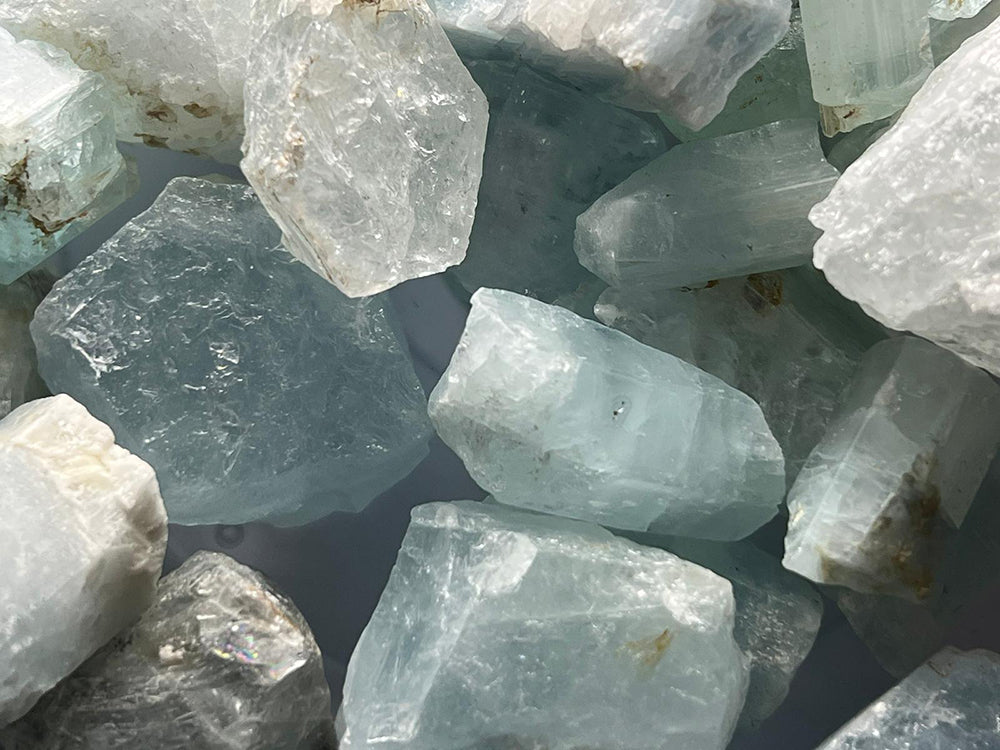 Aquamarine Crystals for Wholesale