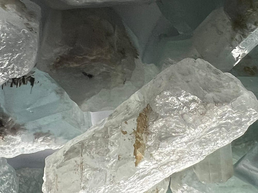 Aquamarine Crystals for Wholesale