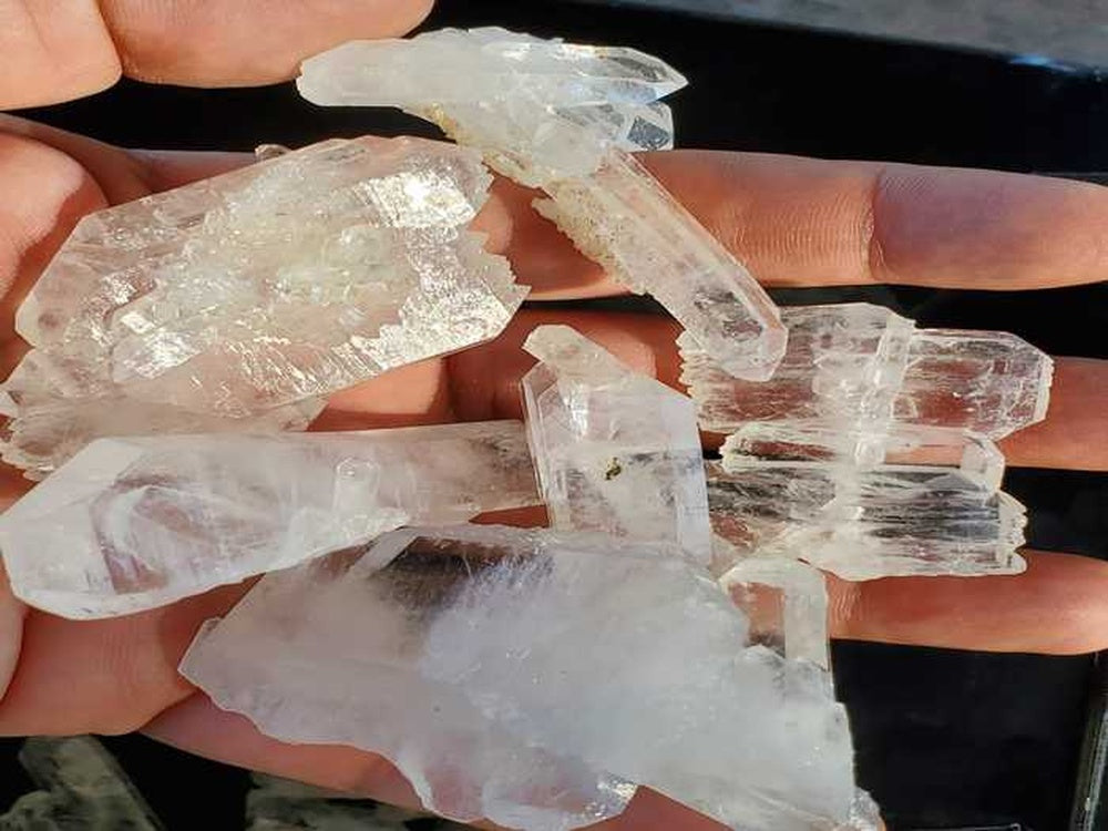 Faden Quartz Crystals for Wholesale