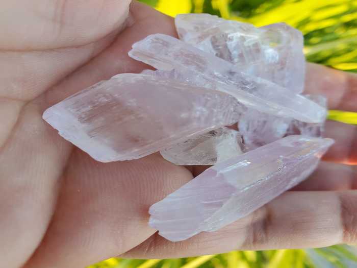 Kunzite Crystal