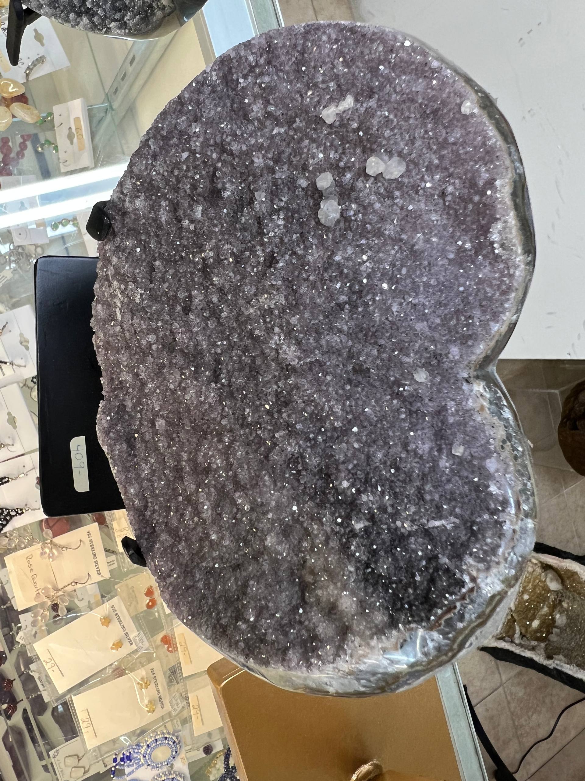 Amethyst hearts on stands – view 1