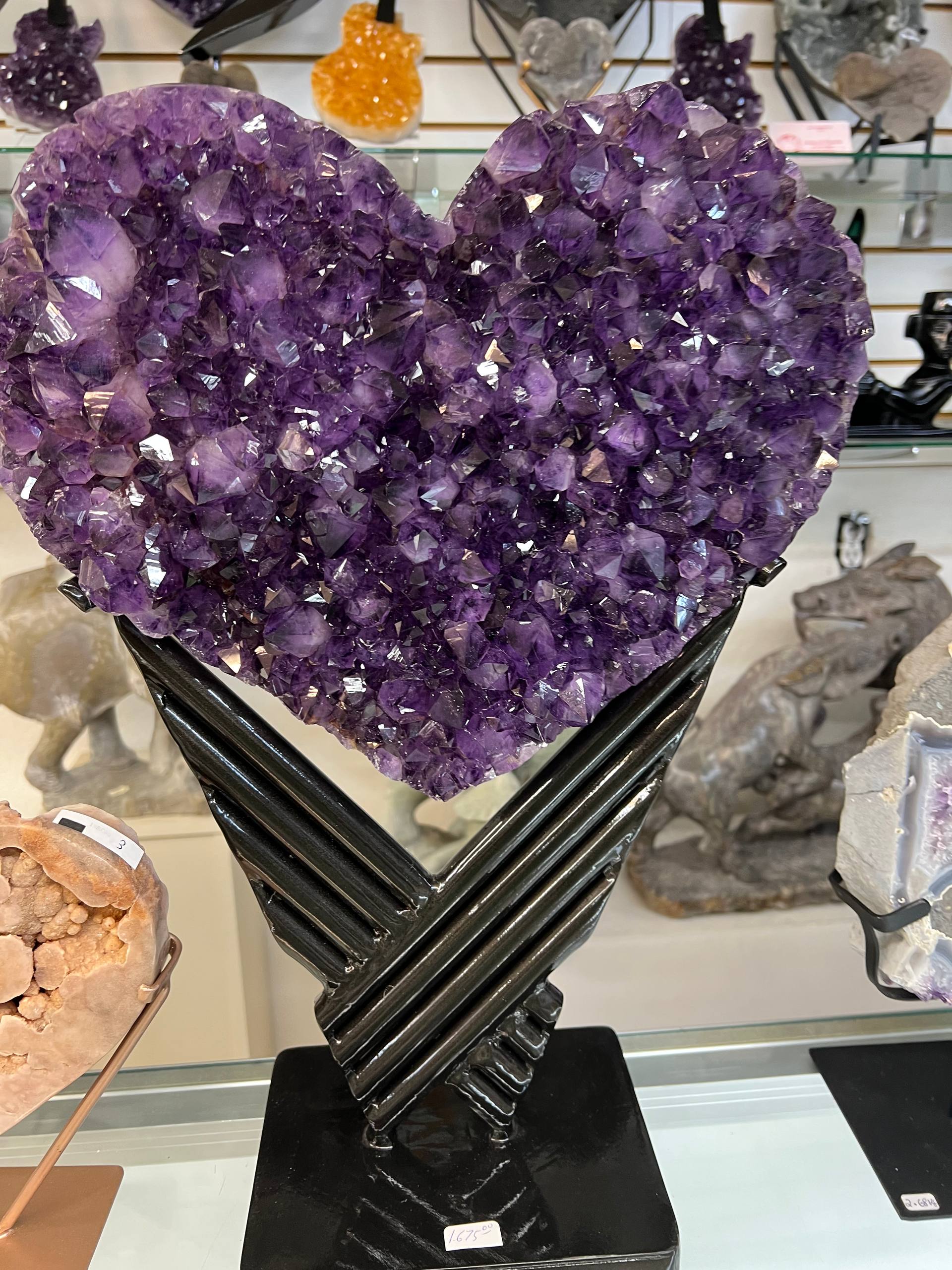 Amethyst hearts on stands – view 8
