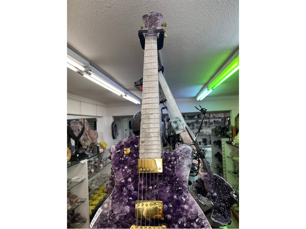 Amethyst guitar decoration
