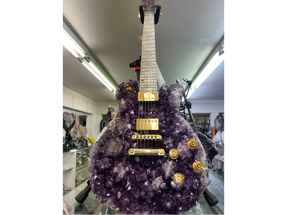 Amethyst guitar decoration