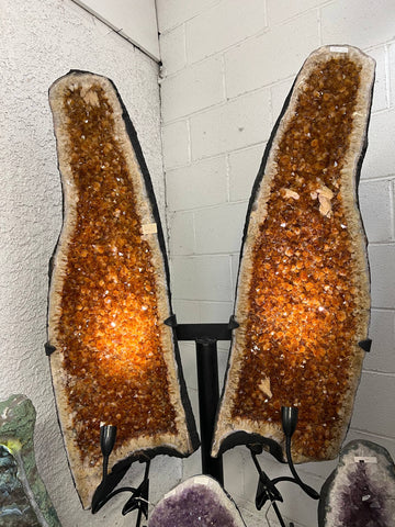 2 pairs citrine clusters on stand – view 1