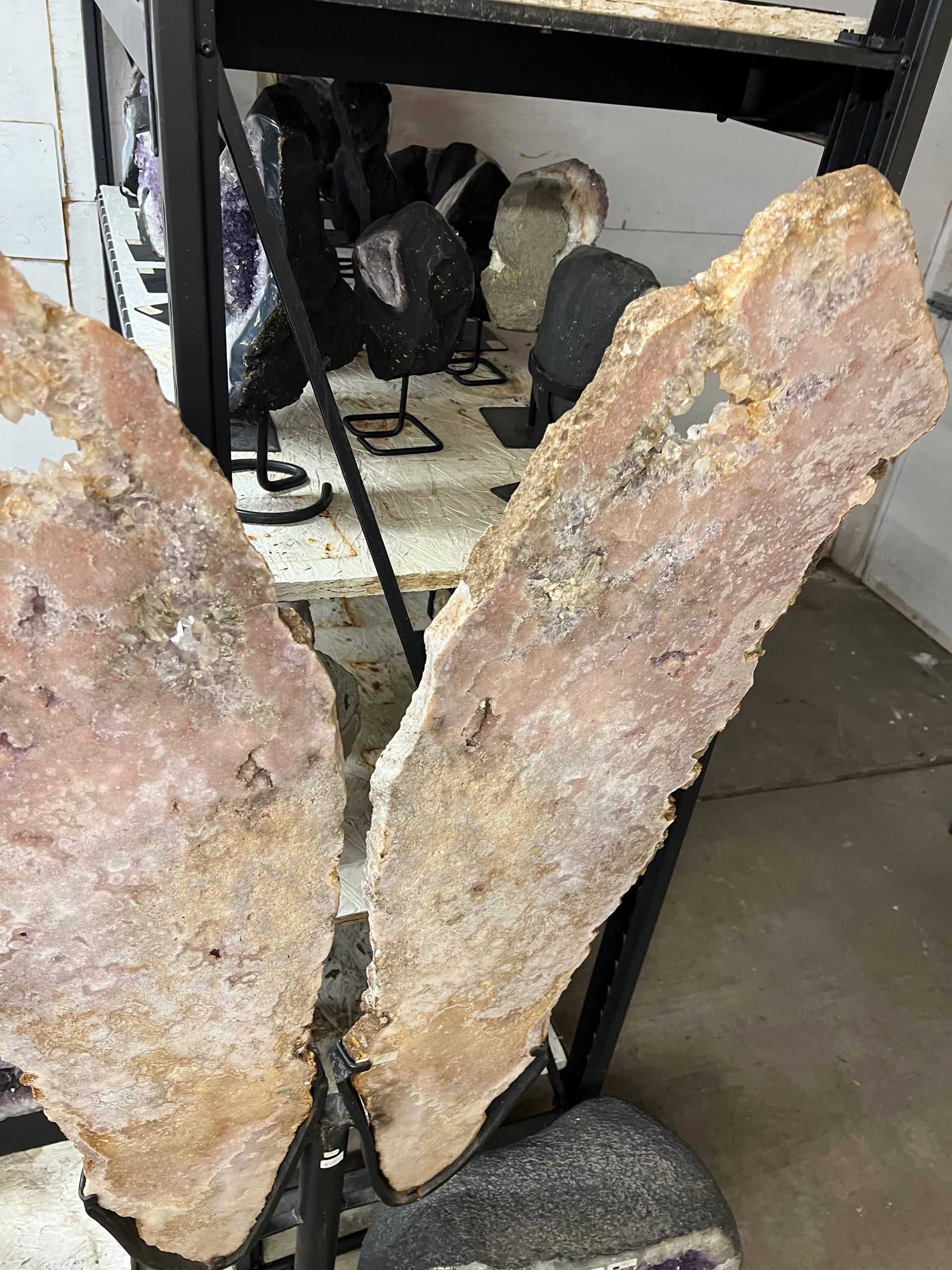 Rose amethyst wings on stand – view 2
