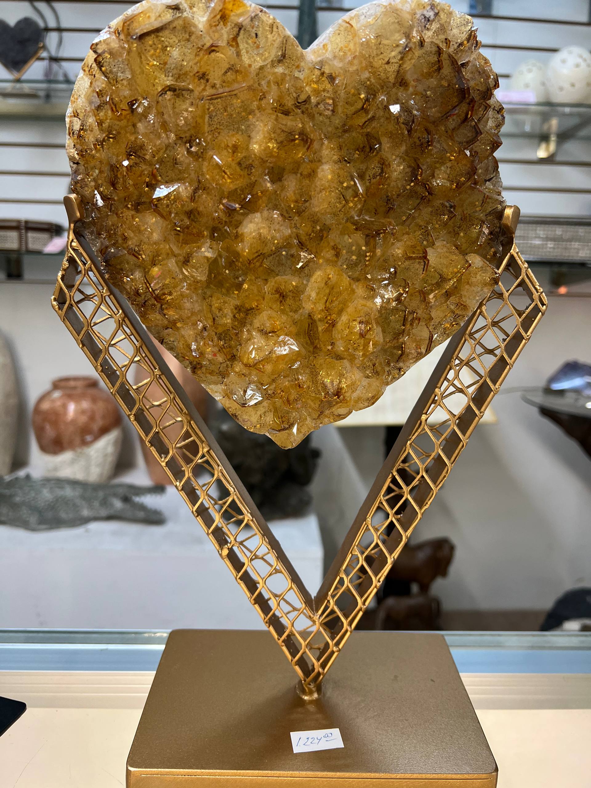 Citrine hearts with stands – view 3