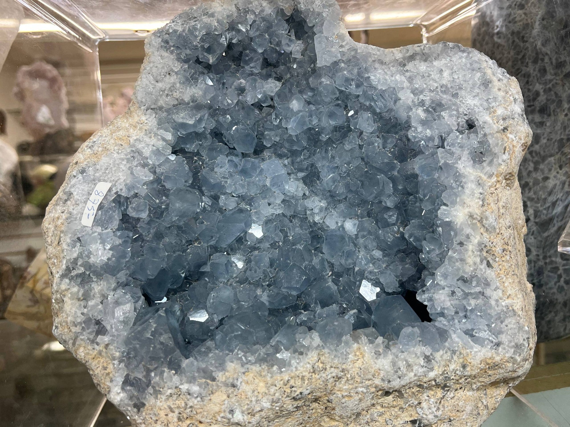 Celestite specimen