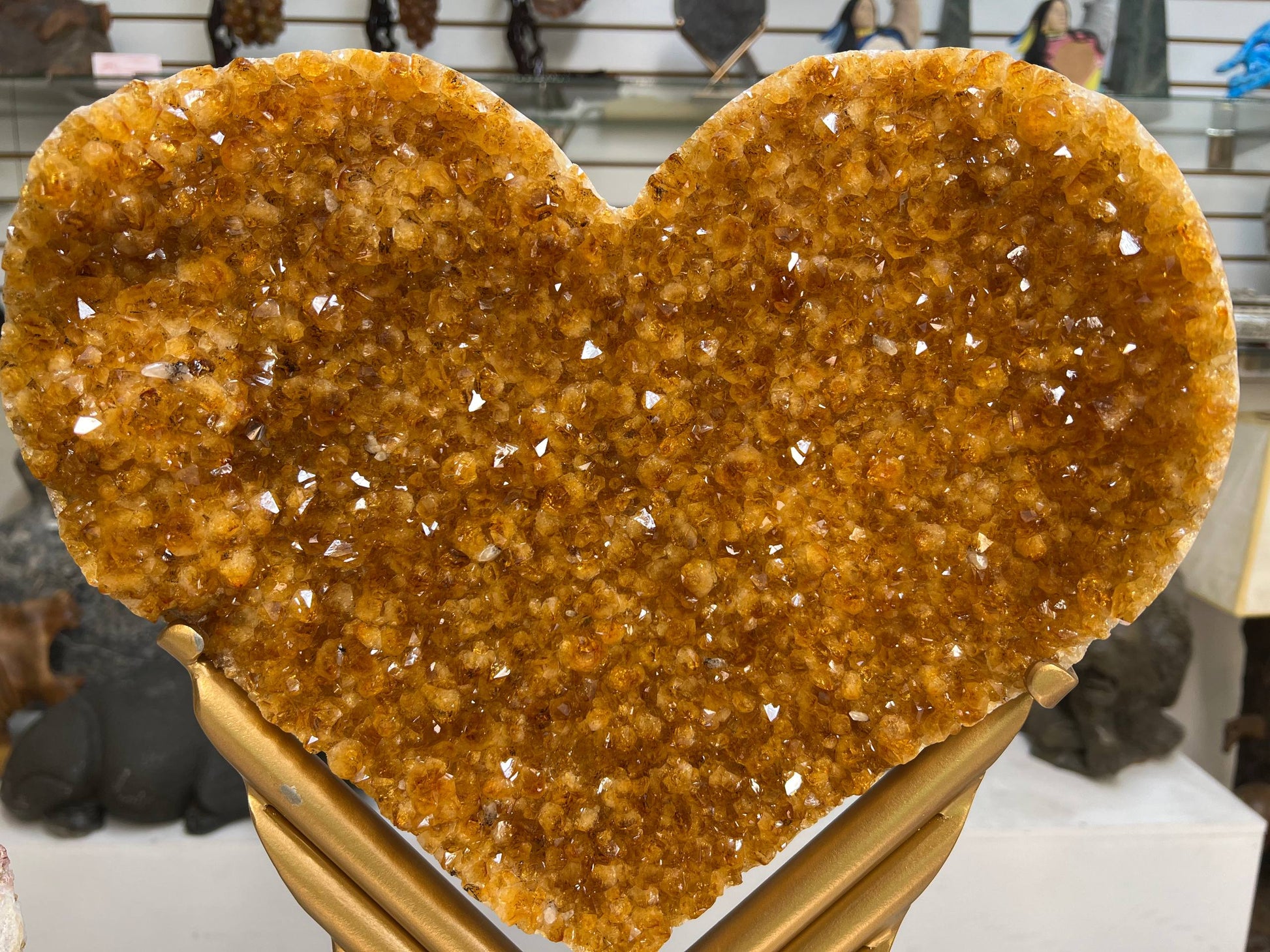 Citrine hearts on stand – view 9