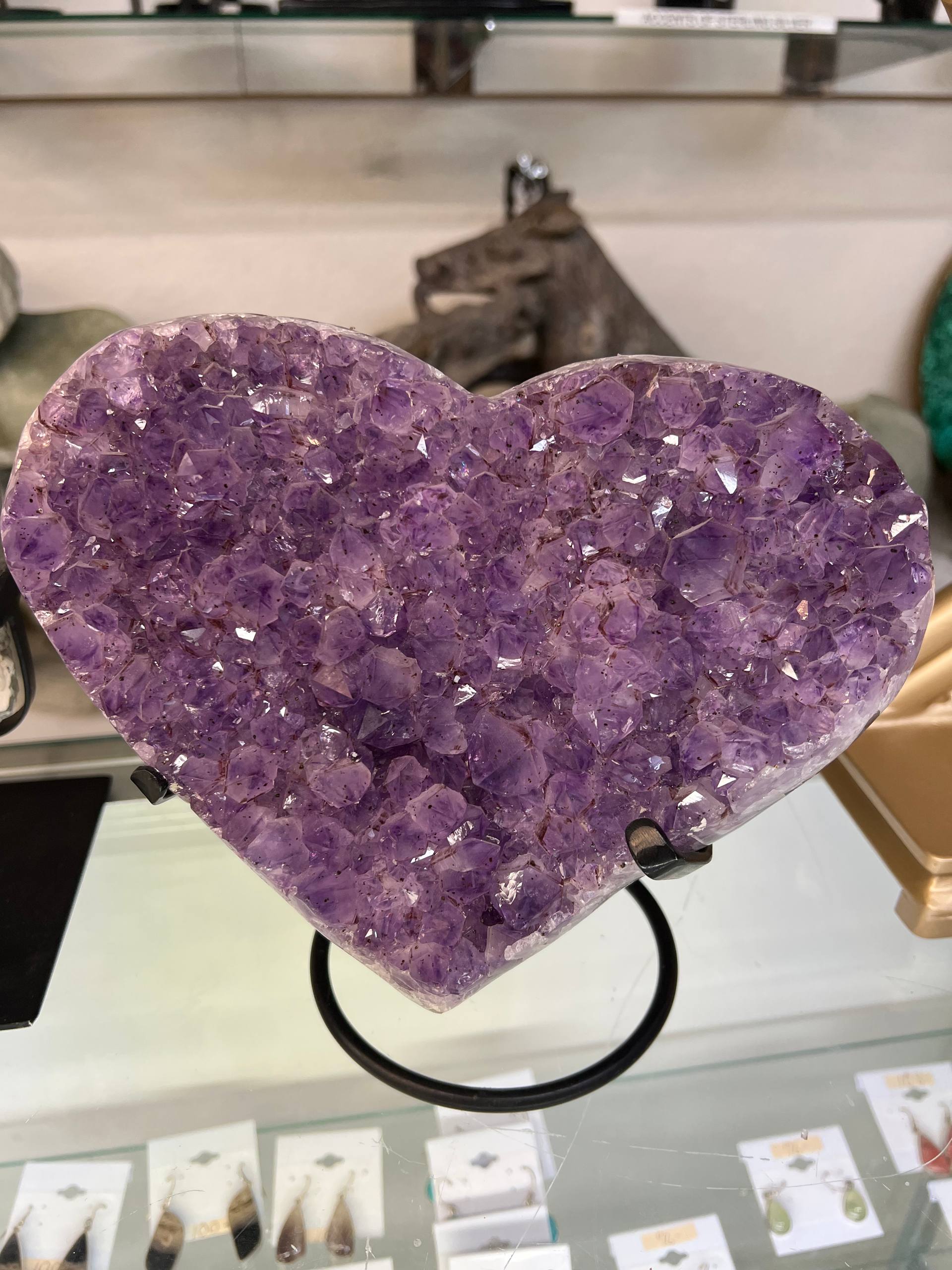 Amethyst hearts on stand – view 11