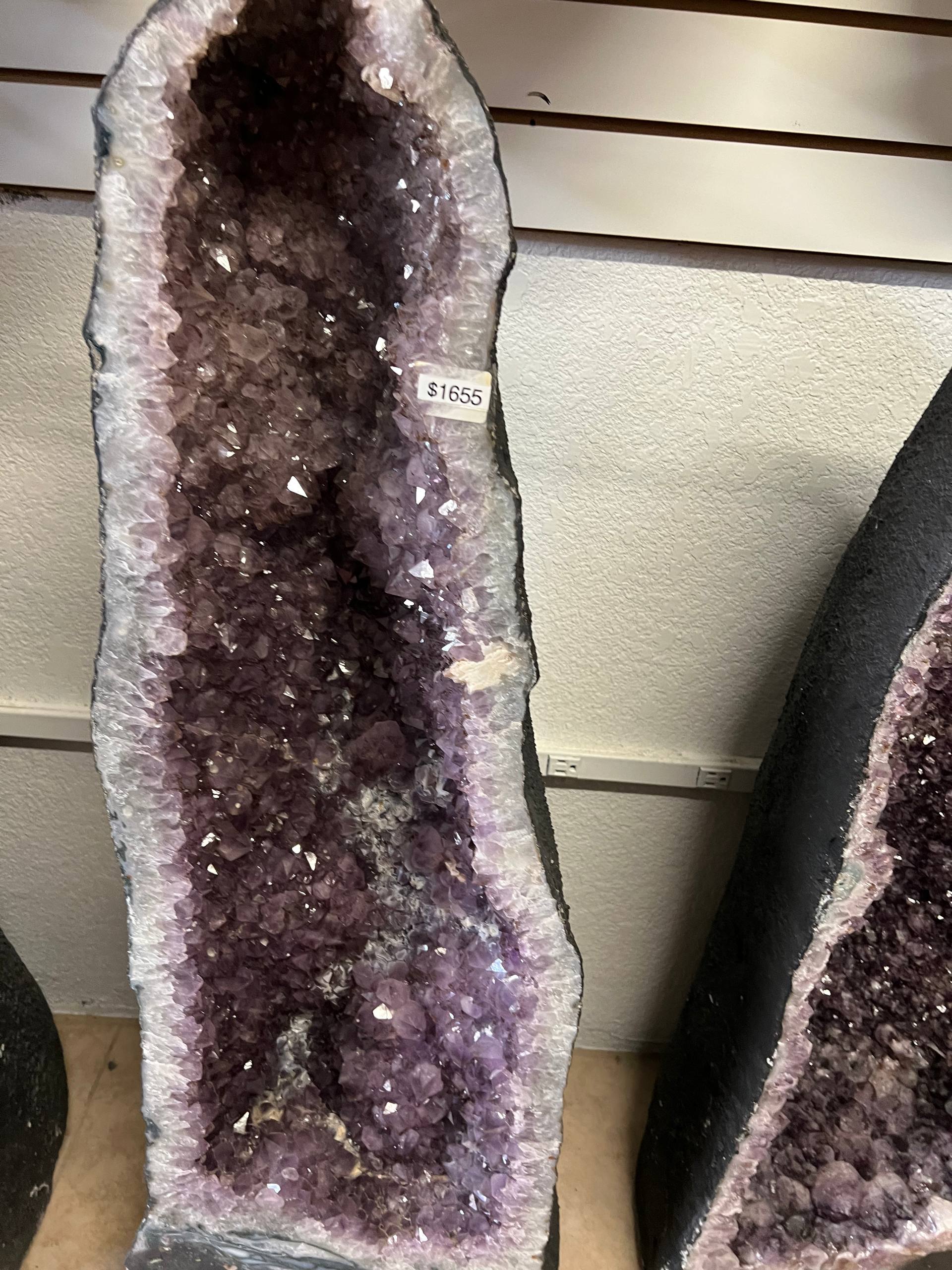 Tall amethyst geode – view 1