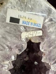 Amethyst geode – view 1