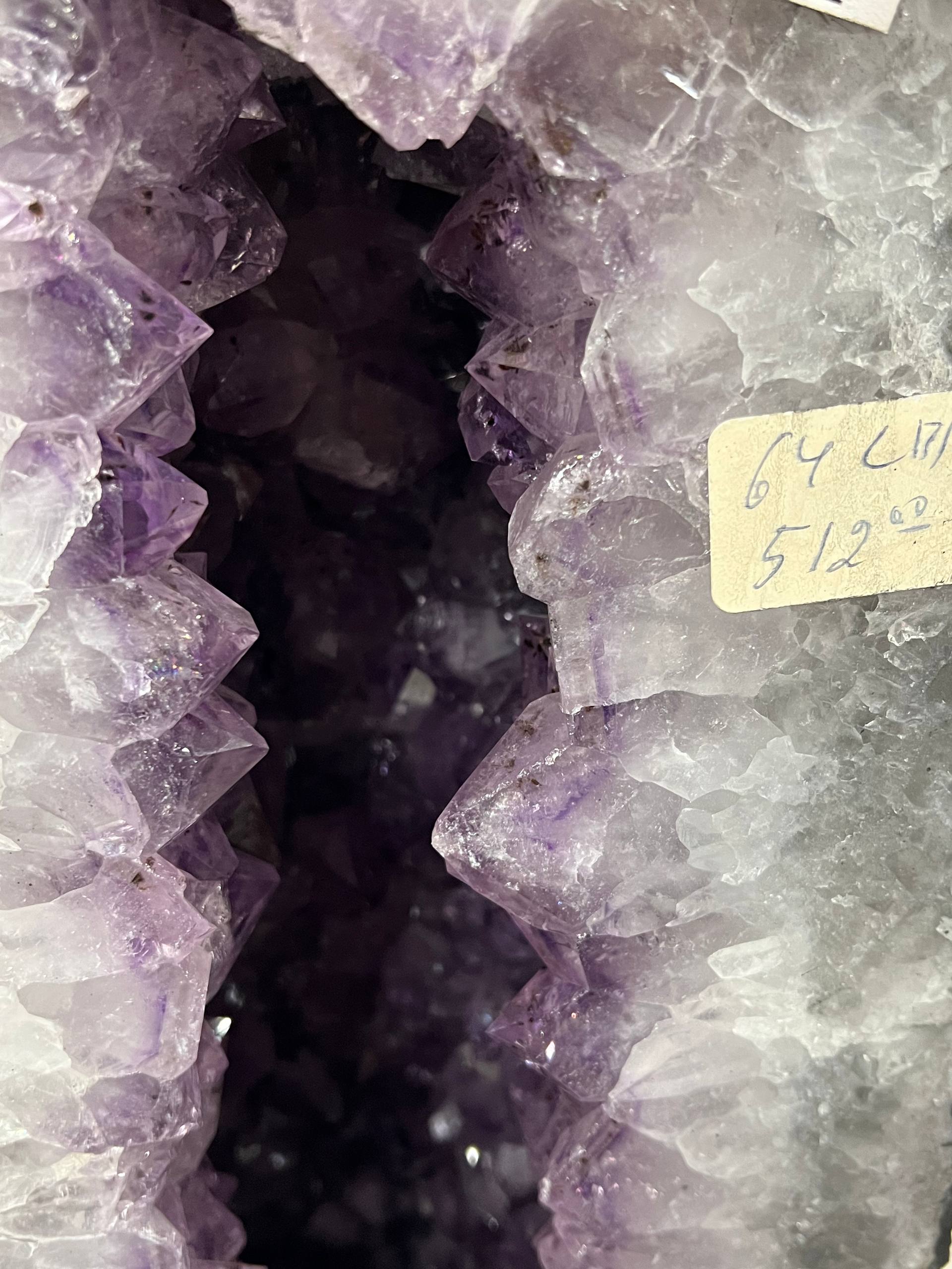 Amethyst geode – view 7