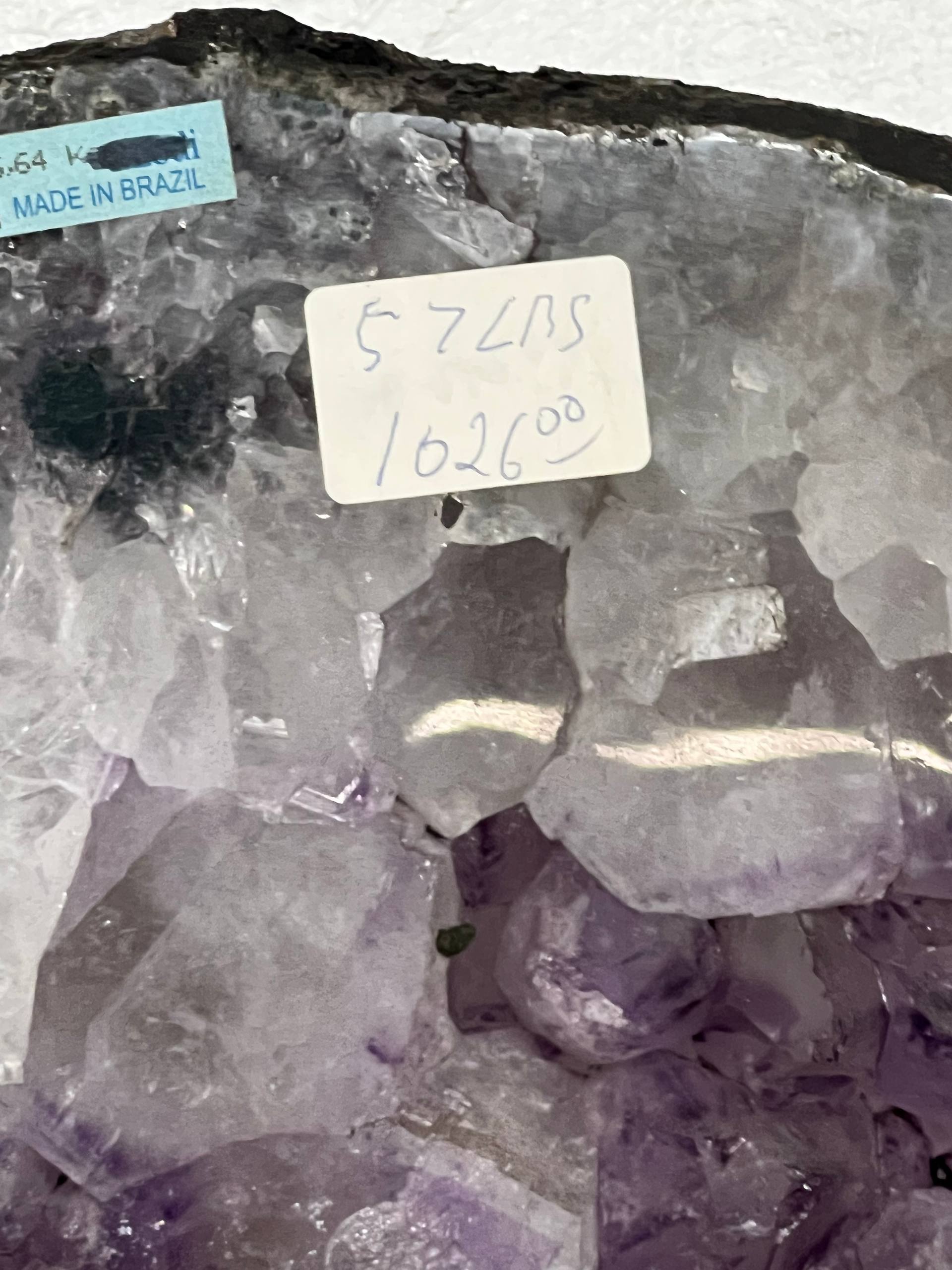 Amethyst geode slabs on stand – view 13