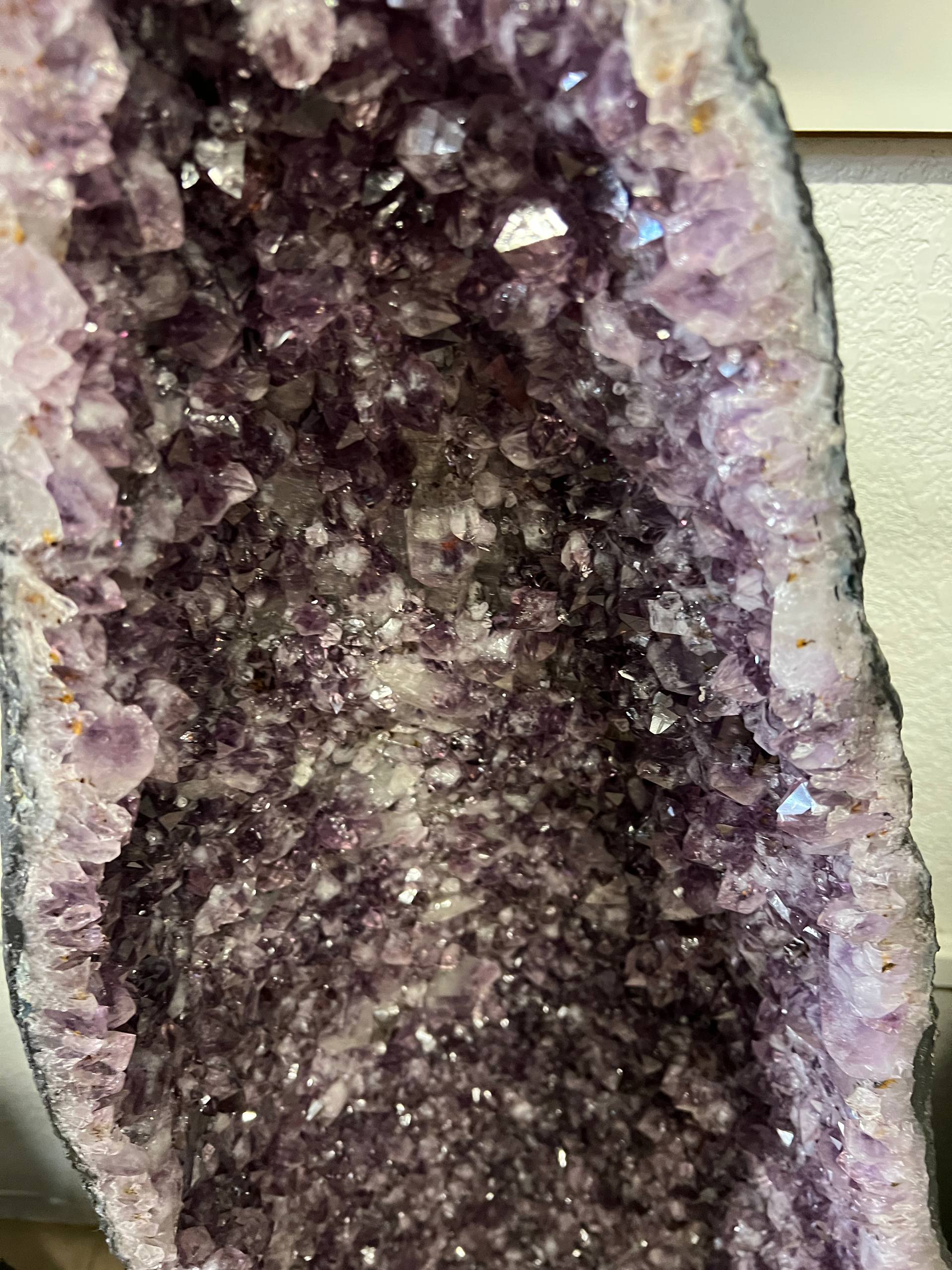 Large amethyst geode – view 7