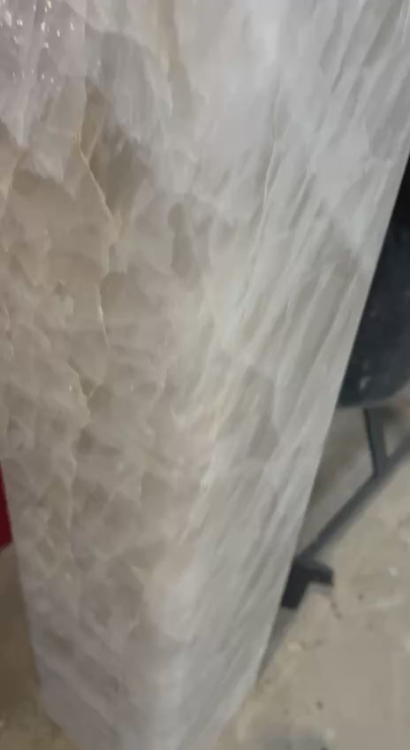 Load video: Smoky Quartz Tall Tower