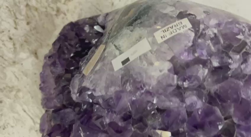 Load video: Amethyst