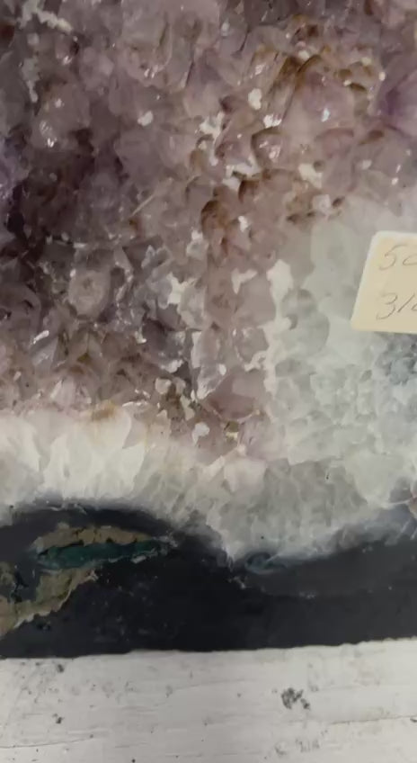 Load video: Amethyst Geode – video
