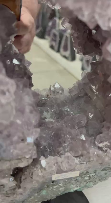 Load video: Amethyst Geode Mirror on Stand – video