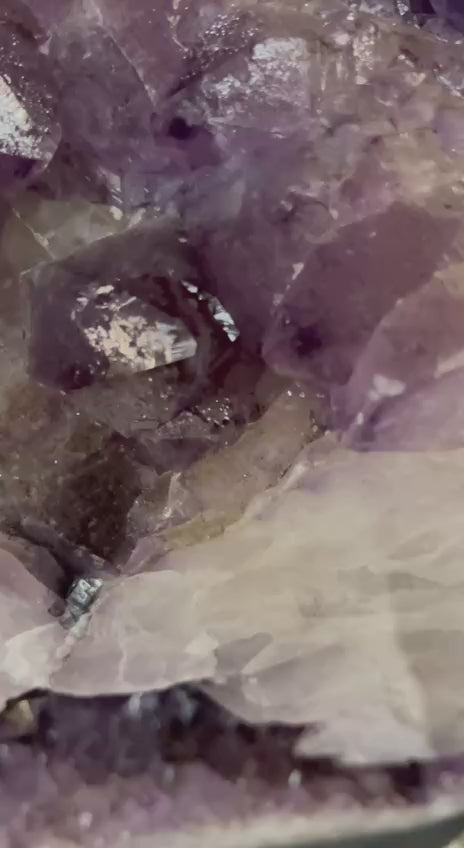 Load video: Amethyst geode