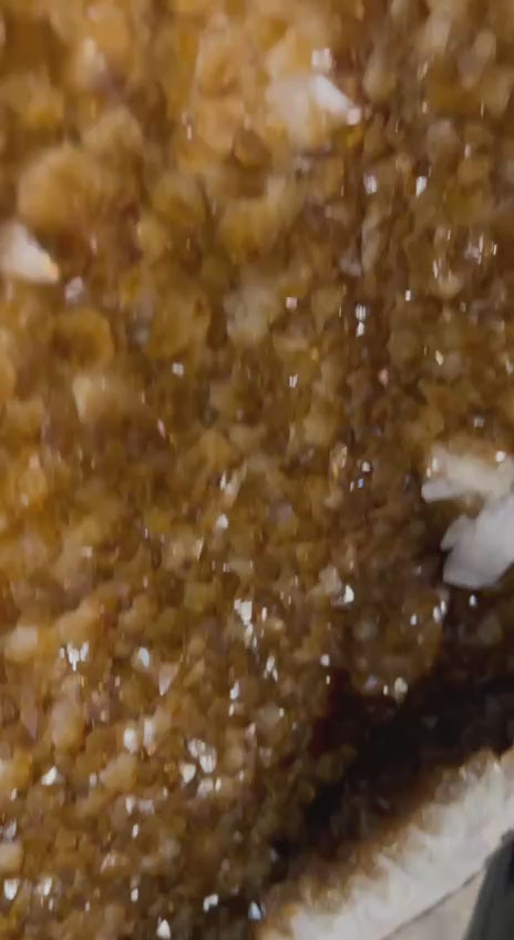 Load video: Beautiful citrine wings on stands