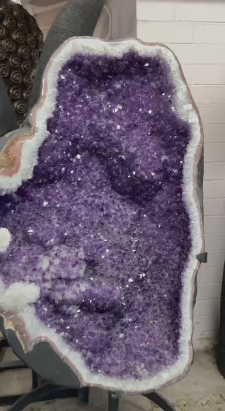 Amethyst Cathedral Geode – video